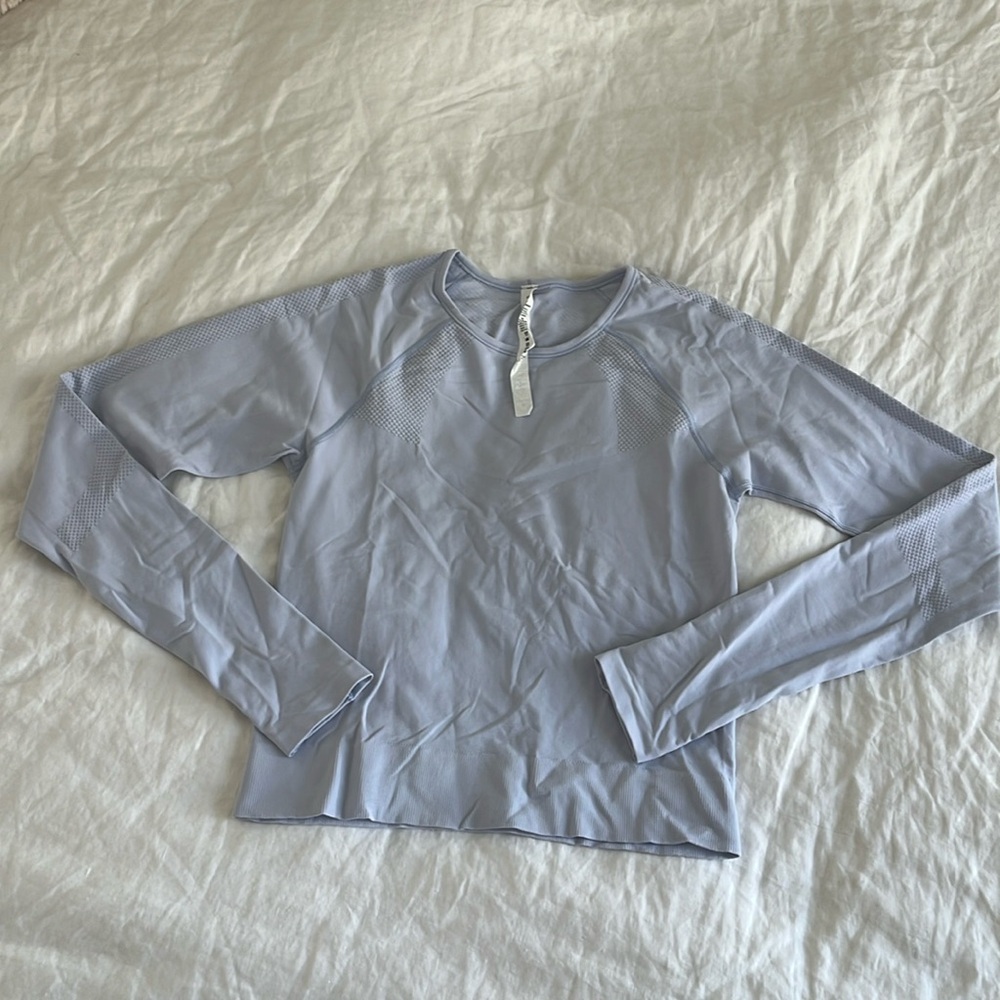 Periwinkle long sleeve Lululemon crop